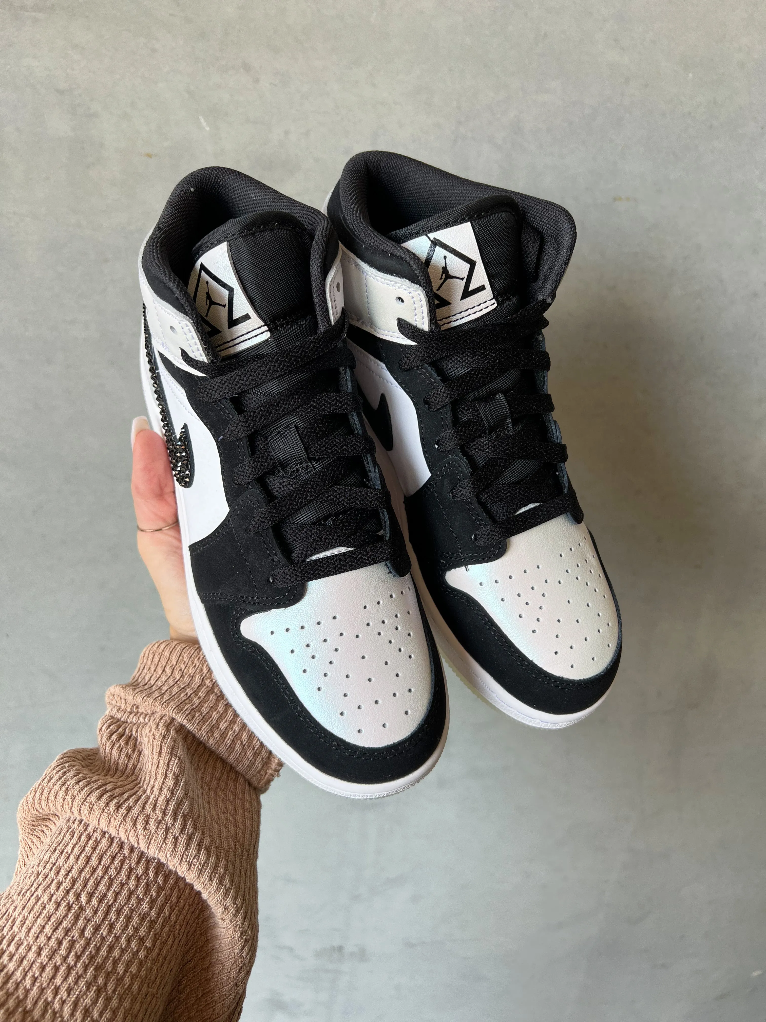 Iridescent Diamond Swarovski Women’s Air Jordan 1 Mid Shoes